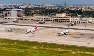 Easter holidays drive April passenger traffic through Malta Airport to reach 79% of pre-pandemic levels