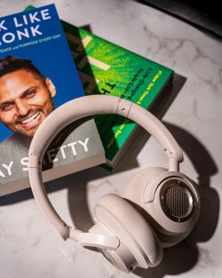 Celebrate Dad with the Perfect Travel & Lifestyle Essentials This Father’s Day ✈️👨👧👦 4 titl -